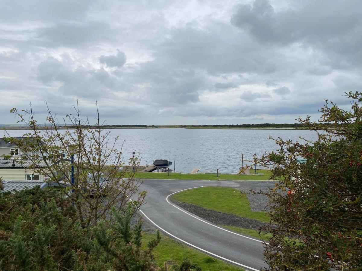 Holiday In Caravan Hotel Millom Exterior photo