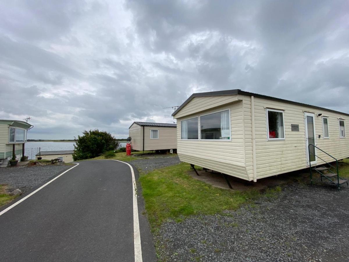 Holiday In Caravan Hotel Millom Exterior photo